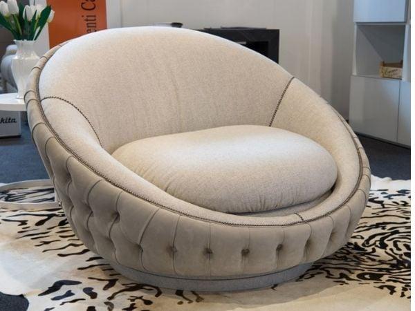 Mẫu sofa tròn đẹp đem lại sự sang trọng cho căn phòng