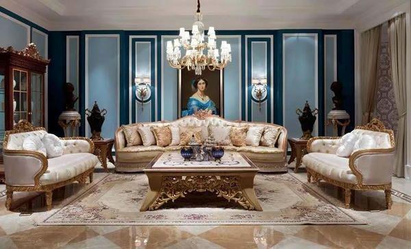 Mẫu 18: Phòng khách hiện đại với mẫu sofa hoàng gia