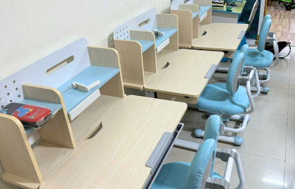 KH: Huỳnh Hải My (TP.HCM)- Bộ bàn học thông minh iSmart P80