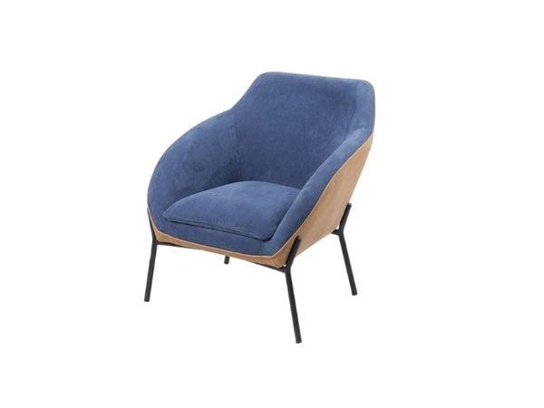 Sofa nỉ mềm mại và êm ái đem lại cảm giác thoải mái khi sử dụng