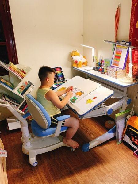 Bàn học chống gù chống cận Hanover