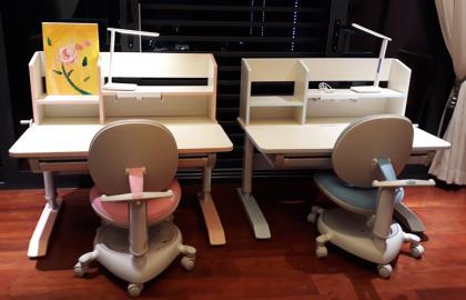 Top 3 bàn học chống gù chống cận bán chạy tại D'Ergo