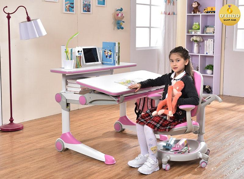 bày trí bàn học thông minh cho bé