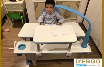 Thực hư bộ bàn học cho bé trai lớp 1 có thể dùng tới khi trưởng thành