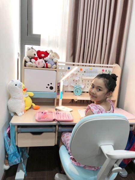Bàn học chống cận tại Bình Dương
