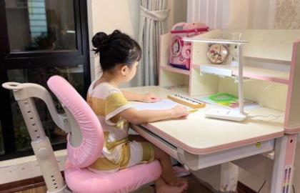 Cảnh báo những nguy hại về sức khỏe khi lựa chọn bàn học có chất liệu không an toàn