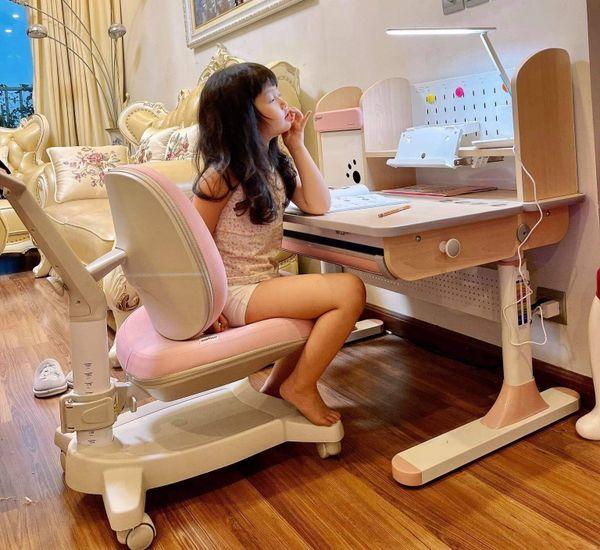 những lưu ý khi mua bàn học thông minh tại Hà Nội