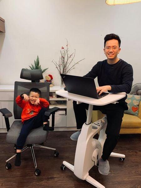 Bàn làm việc đạp xe Deskcise Pro