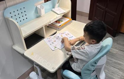 KH: Trần Lan Anh (Hải Dương) - Bàn học thông minh iSmart K900