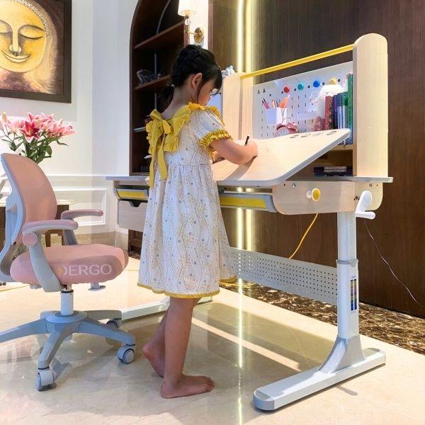 DERGO mang lại giải pháp bàn học hiện đại tối ưu không gian sống cho hàng nghìn gia đình Việt