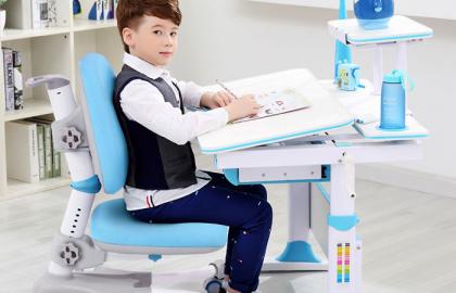 Bàn học thông minh ergonomic – thiết kế cho xã hội hiện đại