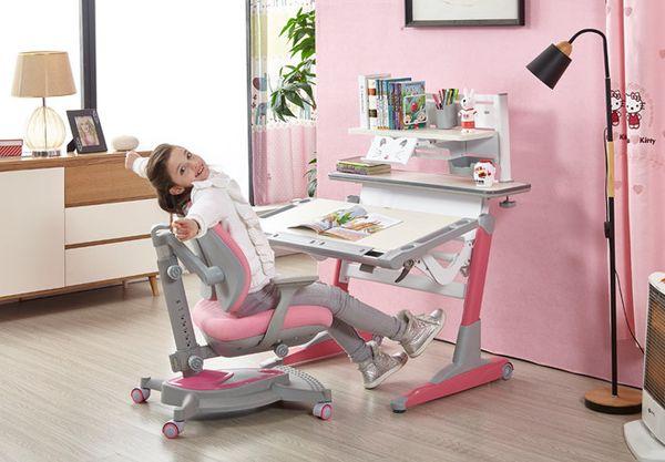 tiêu chuẩn chọn bàn học cho bé