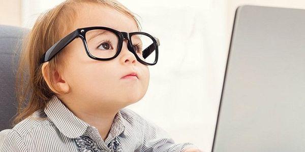 nên mua bàn ghế thông minh cho bé lớp 1 ở đâu
