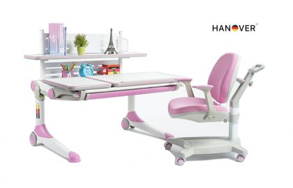 Bàn học thông minh - Món quà tuyệt vời bảo vệ sức khỏe trẻ nhỏ
