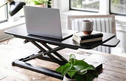 Bàn nâng máy tính - Giải pháp hoàn hảo cho văn phòng hiện đại