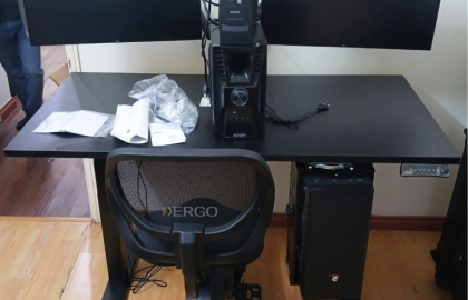 KH: Phạm Văn Vinh (Gia Lai) - Combo bàn E7, ghế FC211, tay treo MA8D và giá CPU
