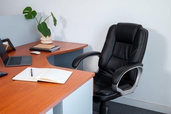 Chọn được chiếc ghế văn phòng ưng ý là mối quan tâm lớn của nhiều doanh nghiệp và giới văn phòng