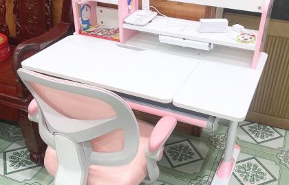 KH: Nguyễn Thùy Linh (Hưng Yên)- Bộ bàn học thông minh MerryKid X4